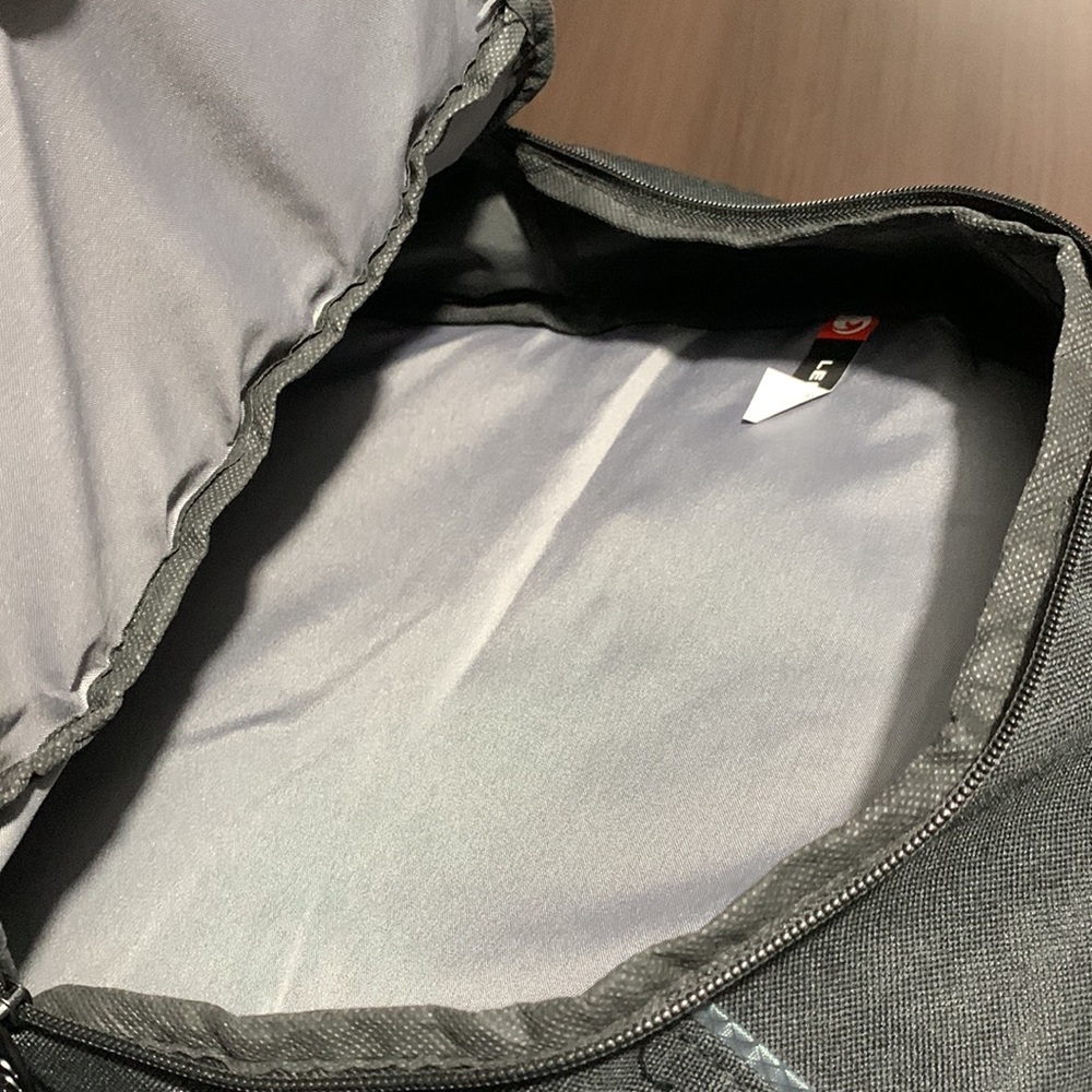 Backpack - Picture 5 of 5
